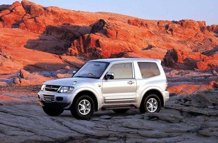 Pajero III 5